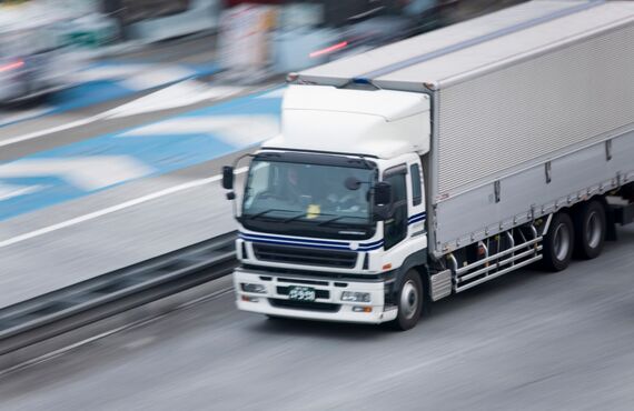 小さな荷物一つから大型荷物までご依頼を承りますのでご相談ください | 宮崎から全国への運送は株式会社昭英物流